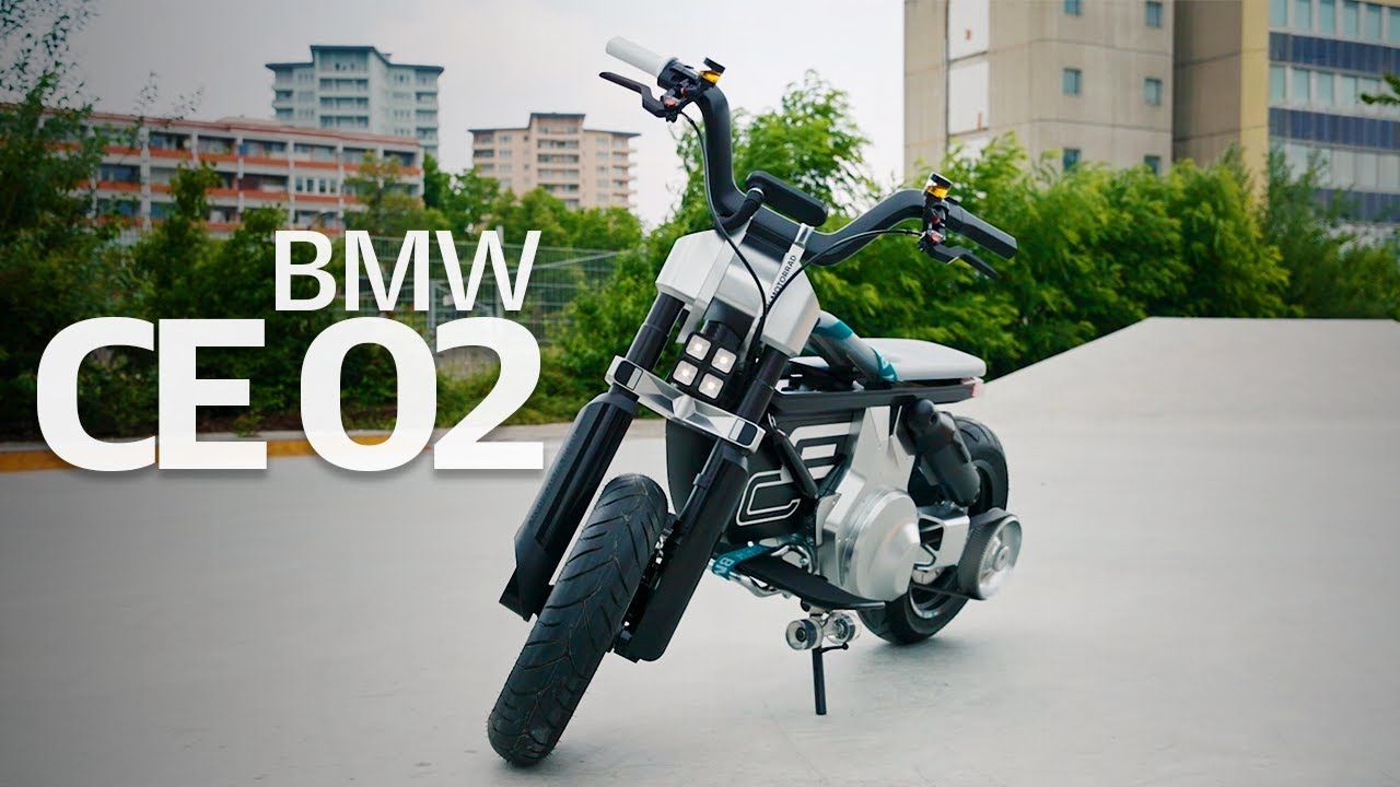 BMW CE 02