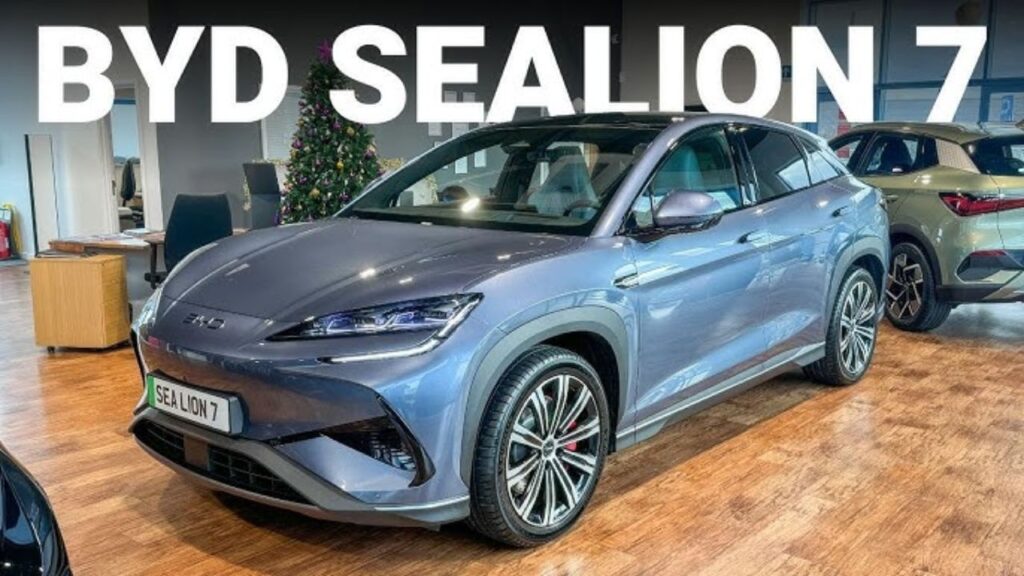 BYD Sealion 7