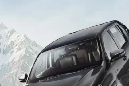 Toyota Hilux Black Edition